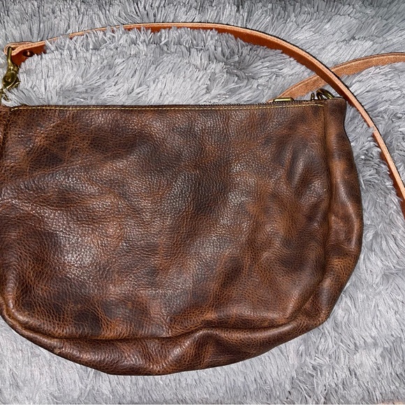 KMM & Co Tortoiseshell Crossbody - Picture 2 of 3